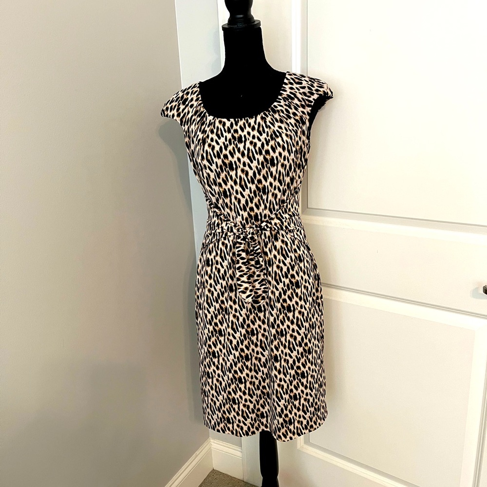 TAHARI ARTHUR S. LEVINE LEOPARD PRINT